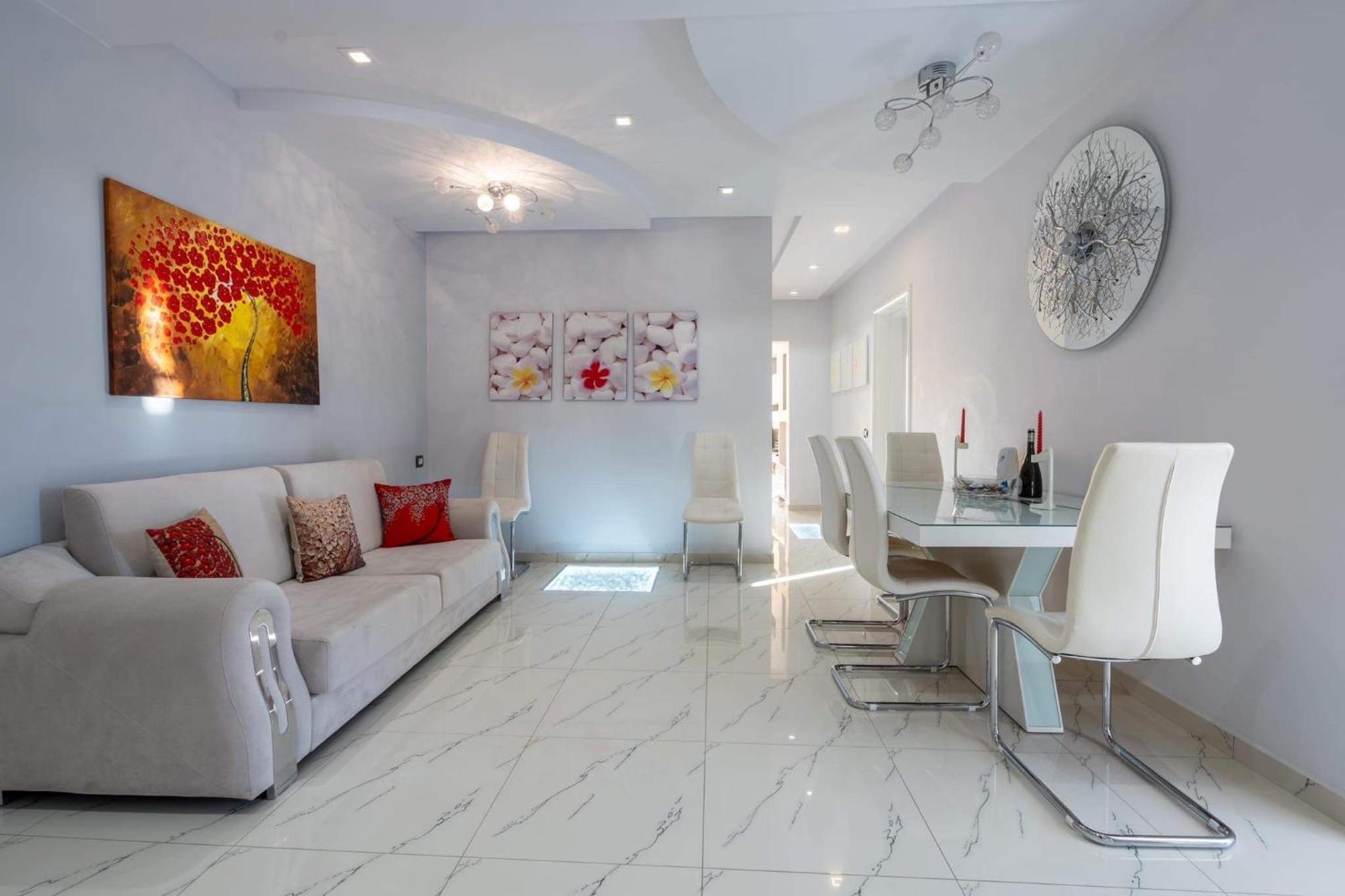 Apartment In Saranda Екстериор снимка