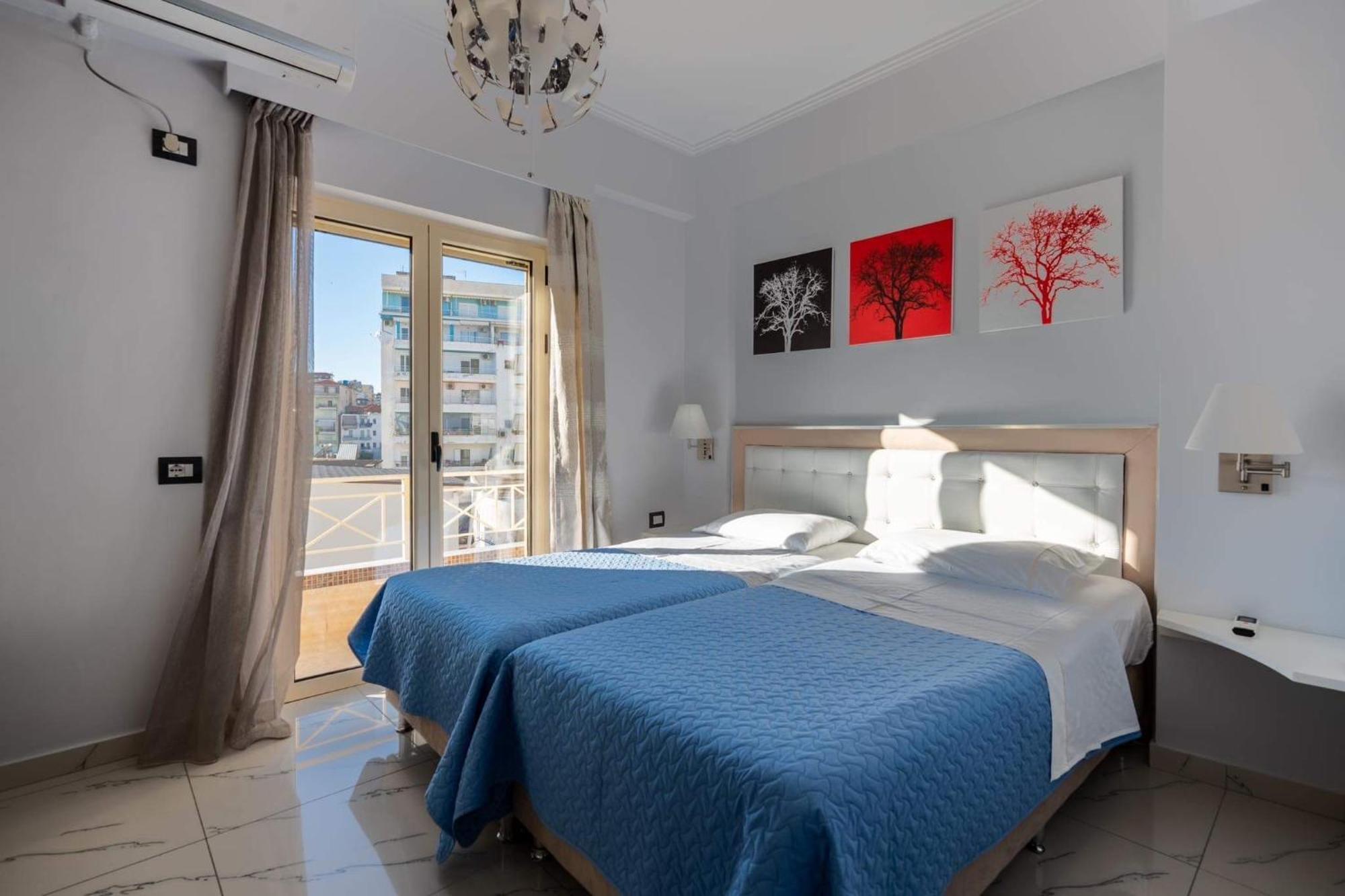 Apartment In Saranda Екстериор снимка