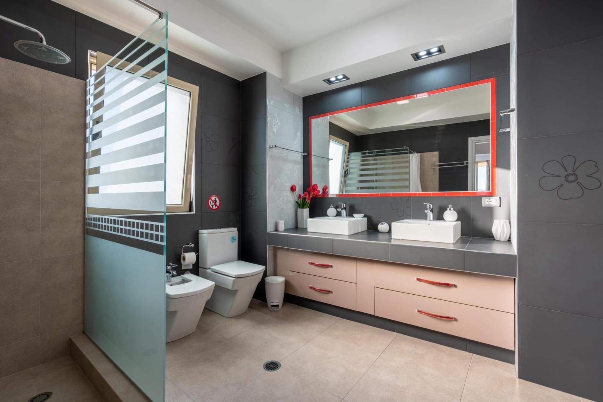 Apartment In Saranda Екстериор снимка
