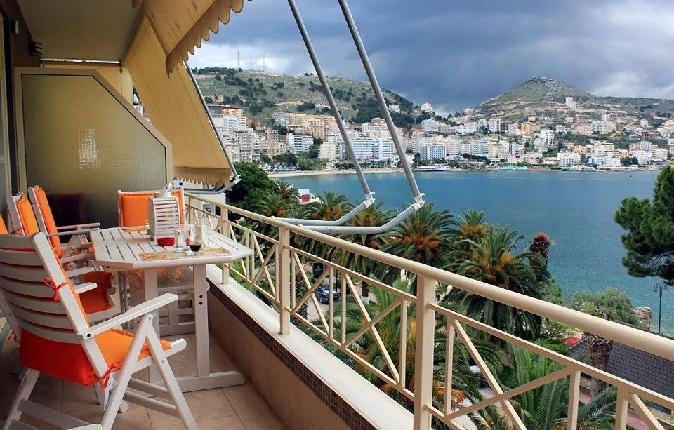 Apartment In Saranda Екстериор снимка